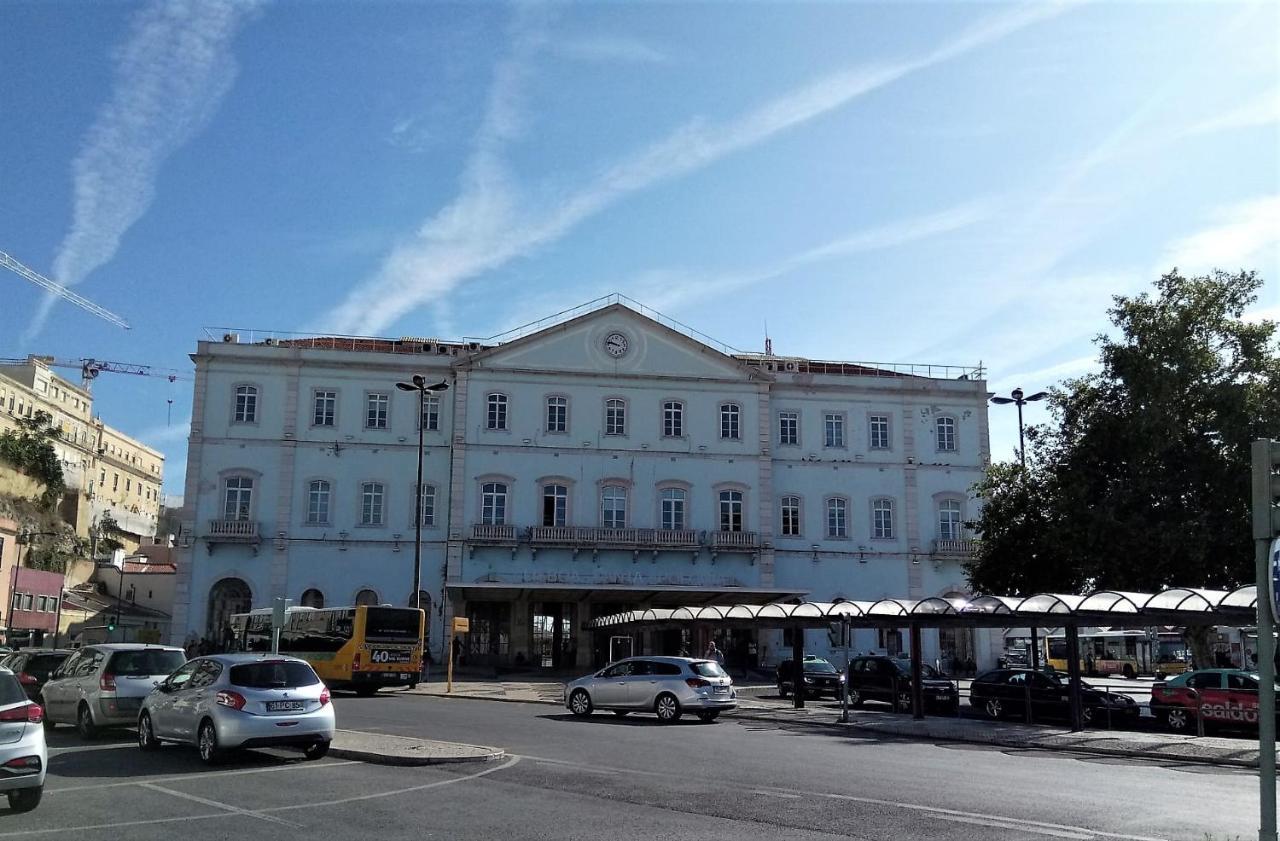 Central Apartment With Terrace By Lovelystay Lisboa Kültér fotó